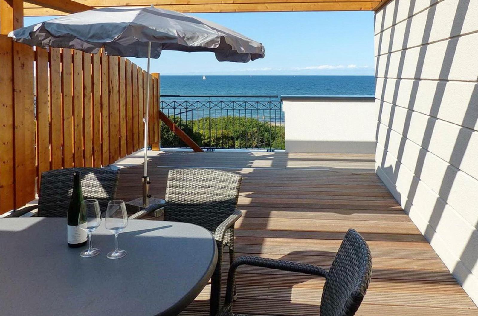 Aparthotel Waterkant Suites - Fewos Am Meer Mit Spa Бёргеренде-Ретвиш Экстерьер фото